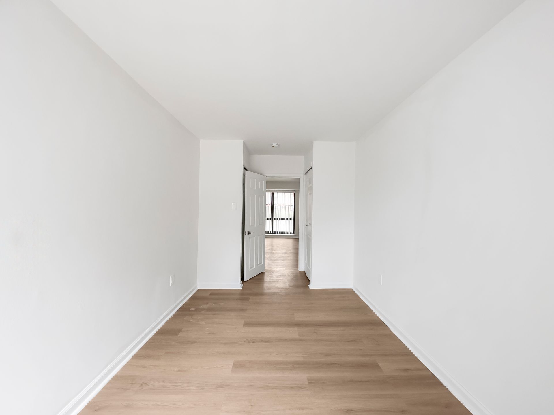 Interior photo 14