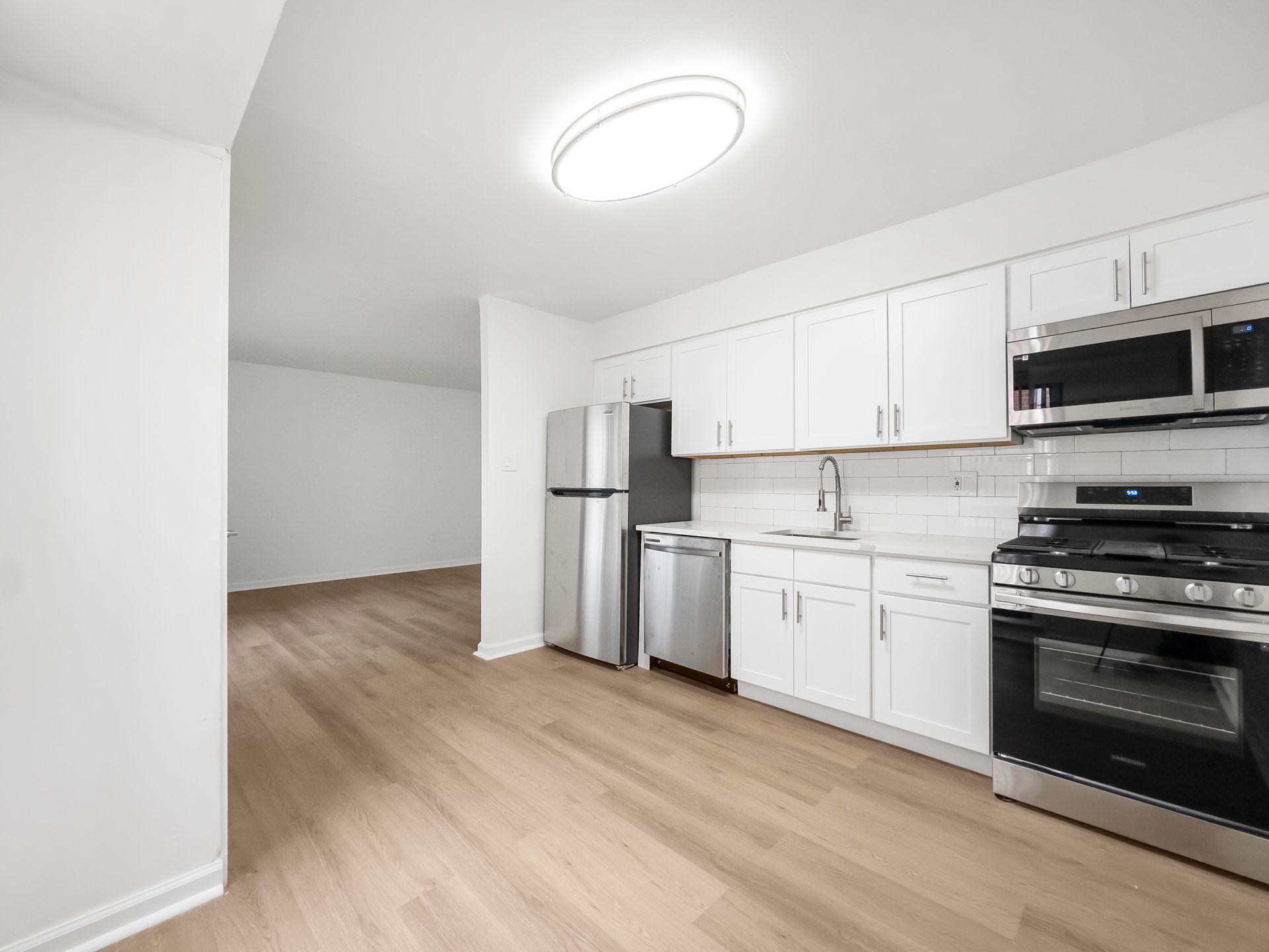 Interior photo 21