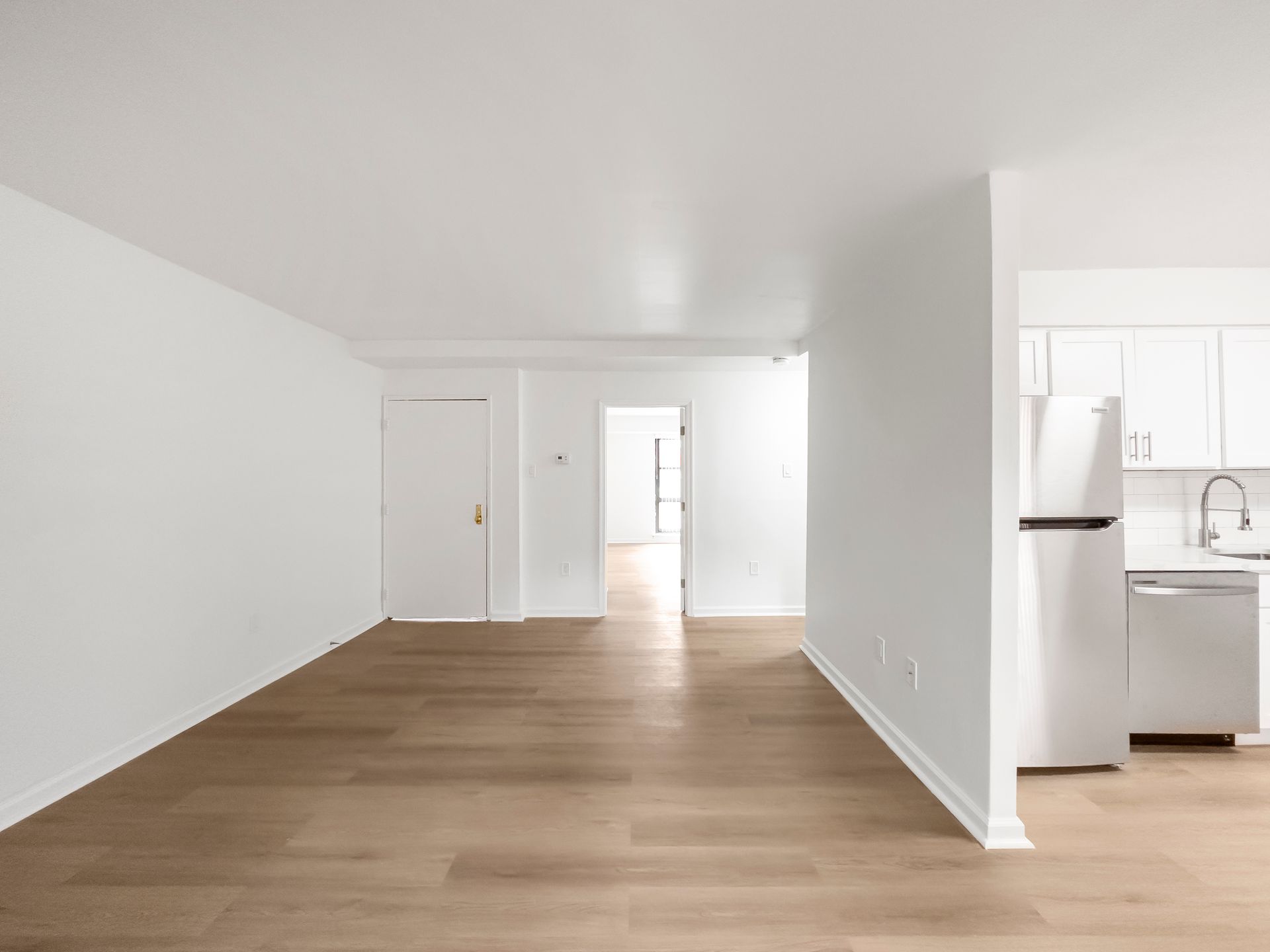 Interior photo 28