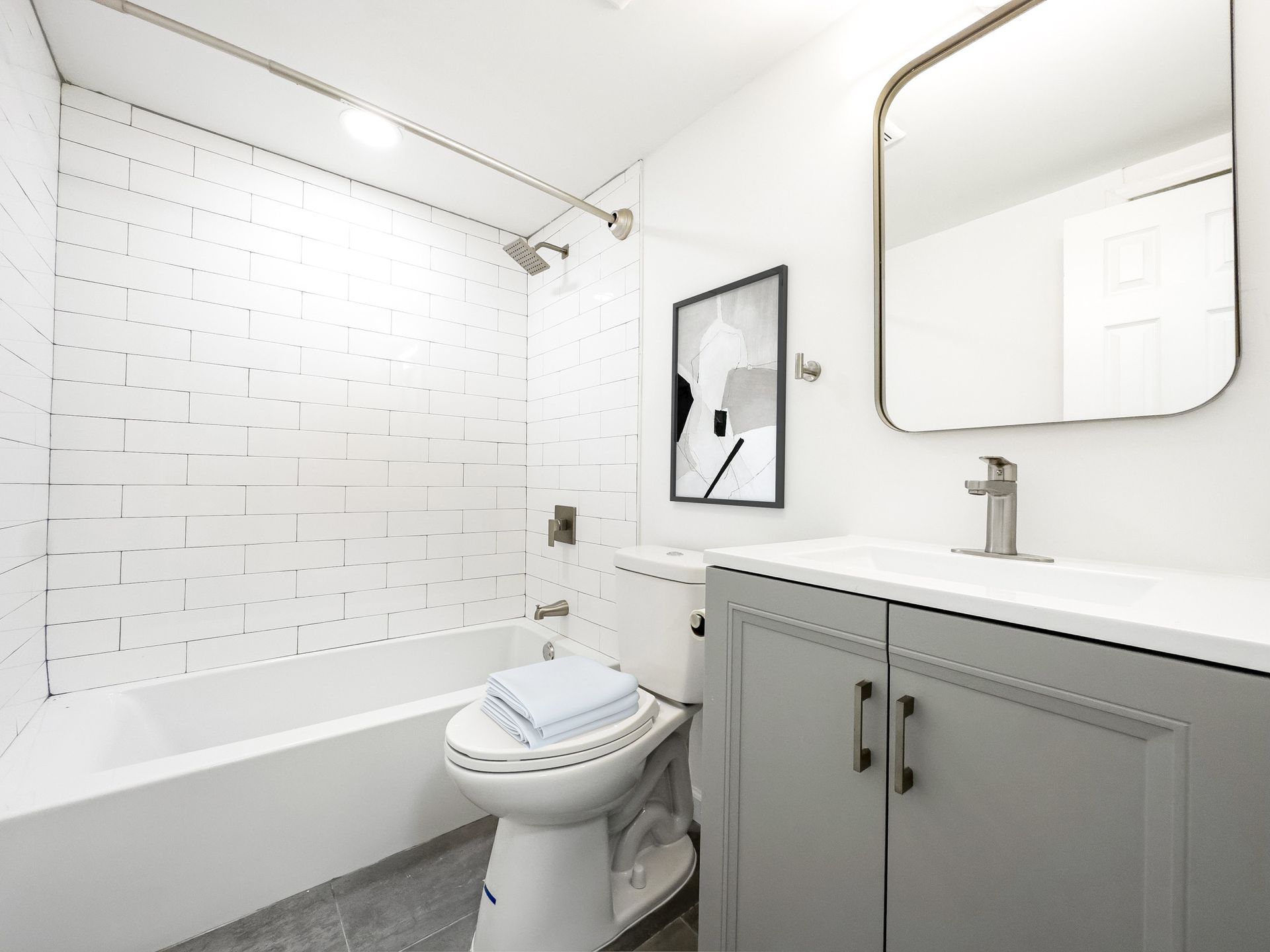 Interior photo 38