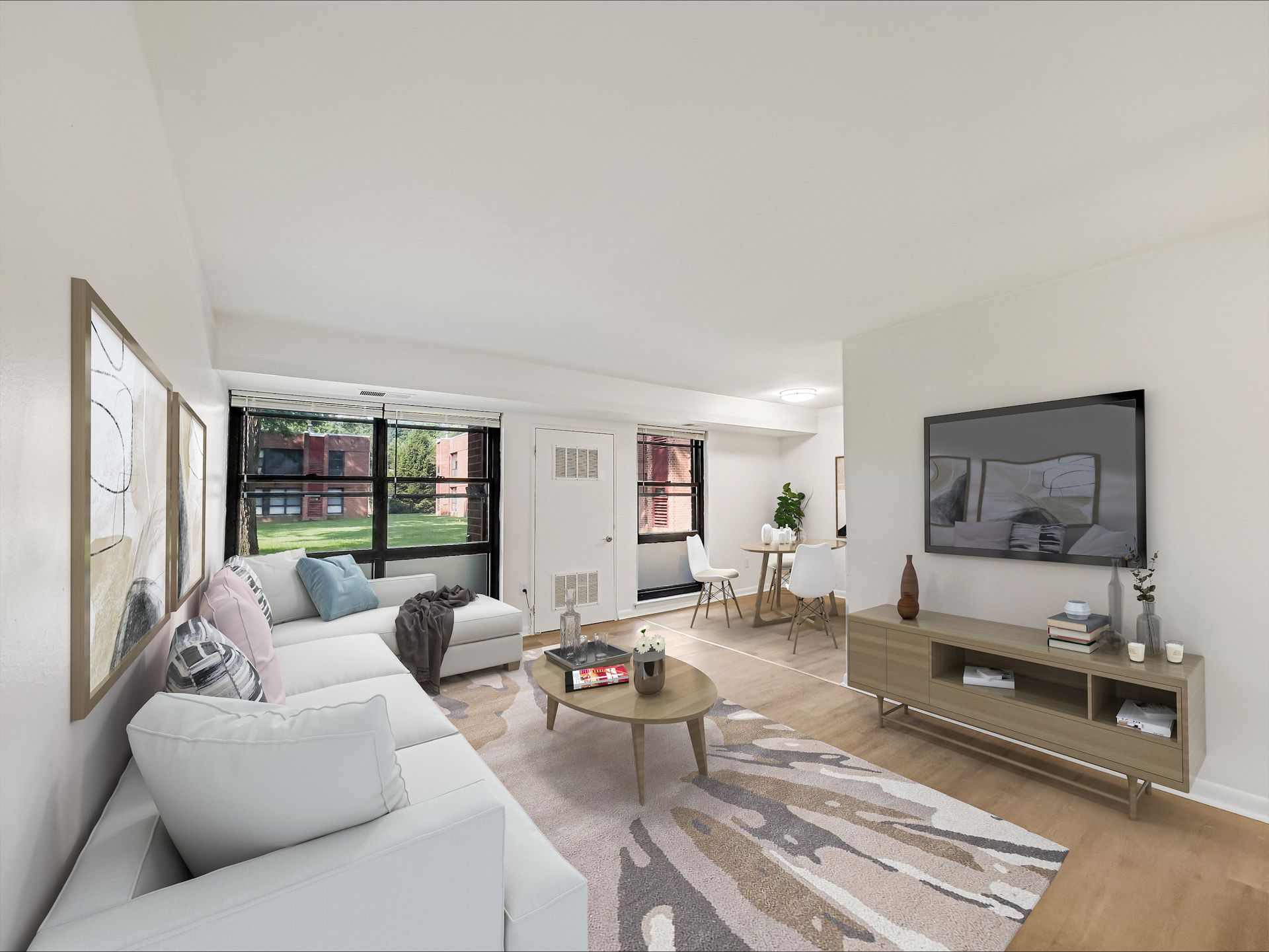 Interior photo 40